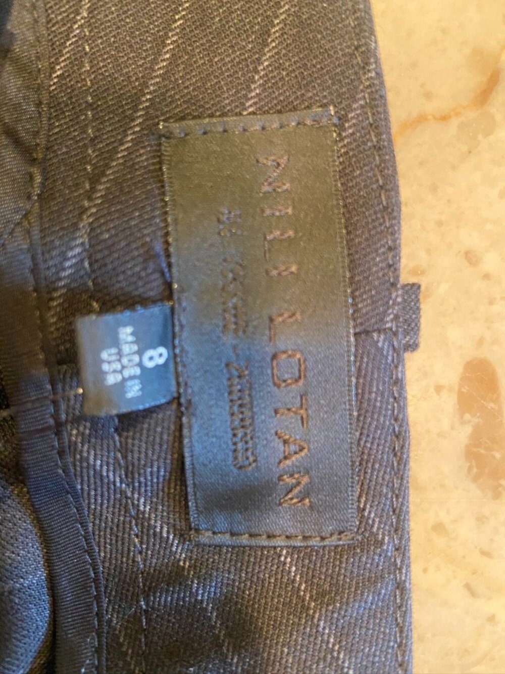 NWT Nili Lotan Tel Aviv Pant, Lightweight Wool, Charcoal Stripe, Size 8 - Picture 5 of 7